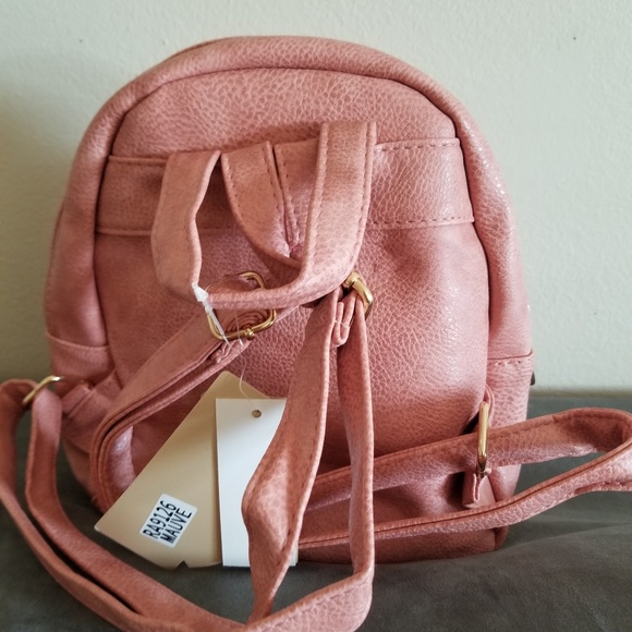 Back Pack - Picture 2 of 2